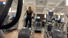 Quick Fuck In The Gym. Risky Public Sex With Californiababe