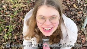 German Teen 18yo first BLOWJOB OUTDOOR