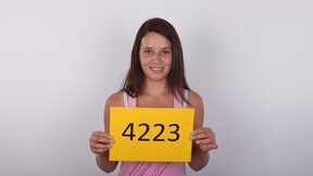 ”Czech Huge Boobs TEEN Casting”