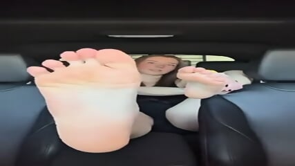Backseat feet